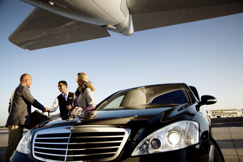 Luxury YYZ Airport Taxi Services